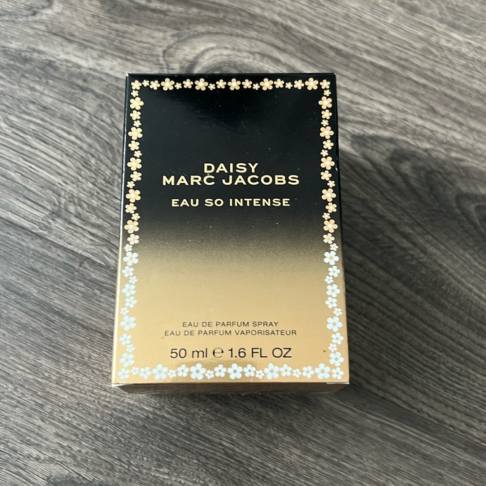 New DAISY MARC JACOBS 1.6